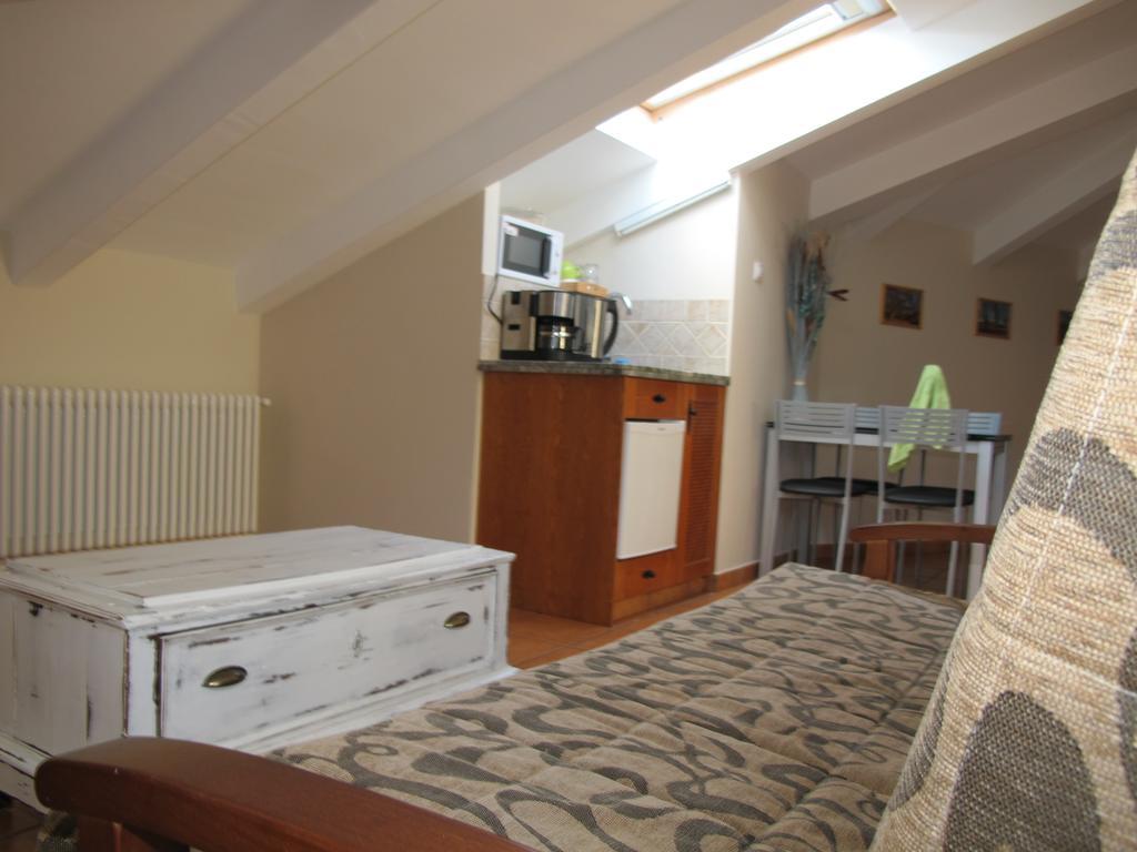 Apartamentos Rurales Gúdar Pokoj fotografie