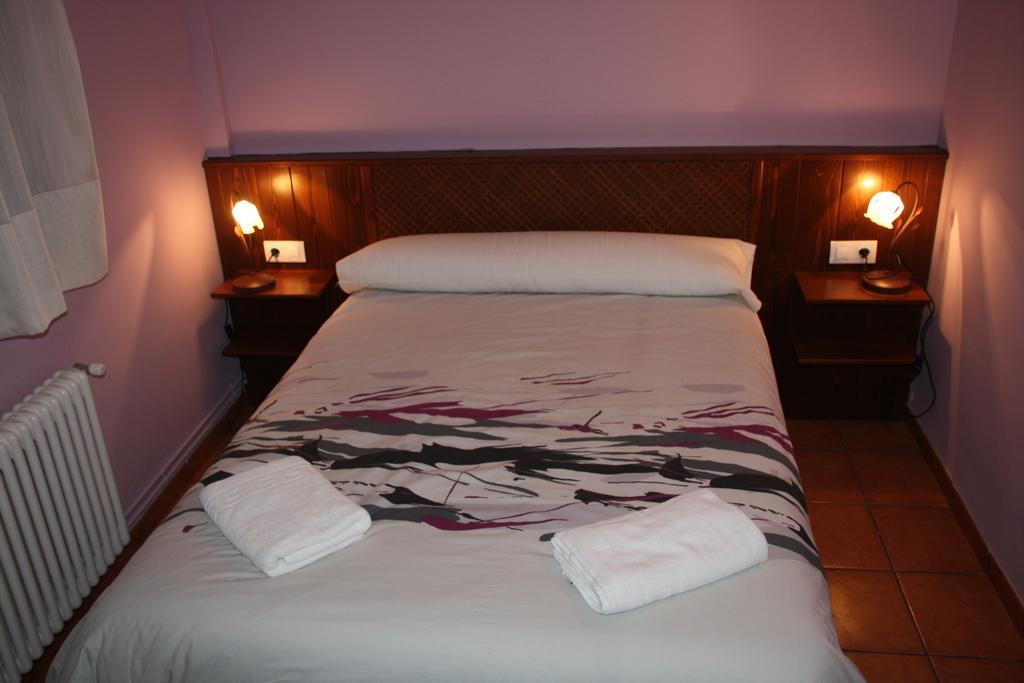 Apartamentos Rurales Gúdar Pokoj fotografie