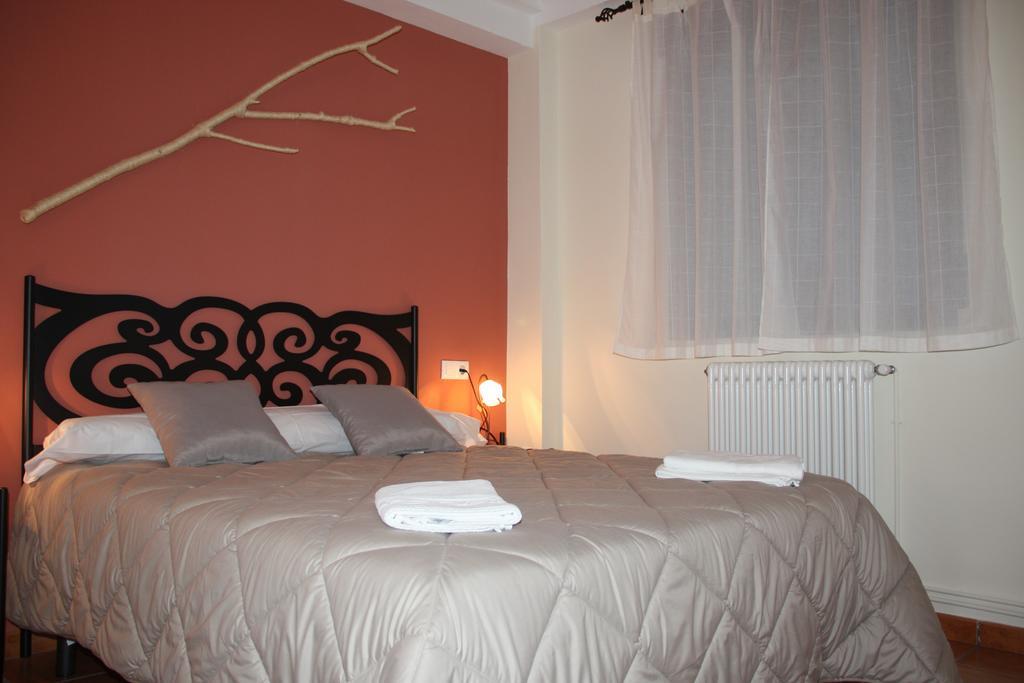 Apartamentos Rurales Gúdar Pokoj fotografie